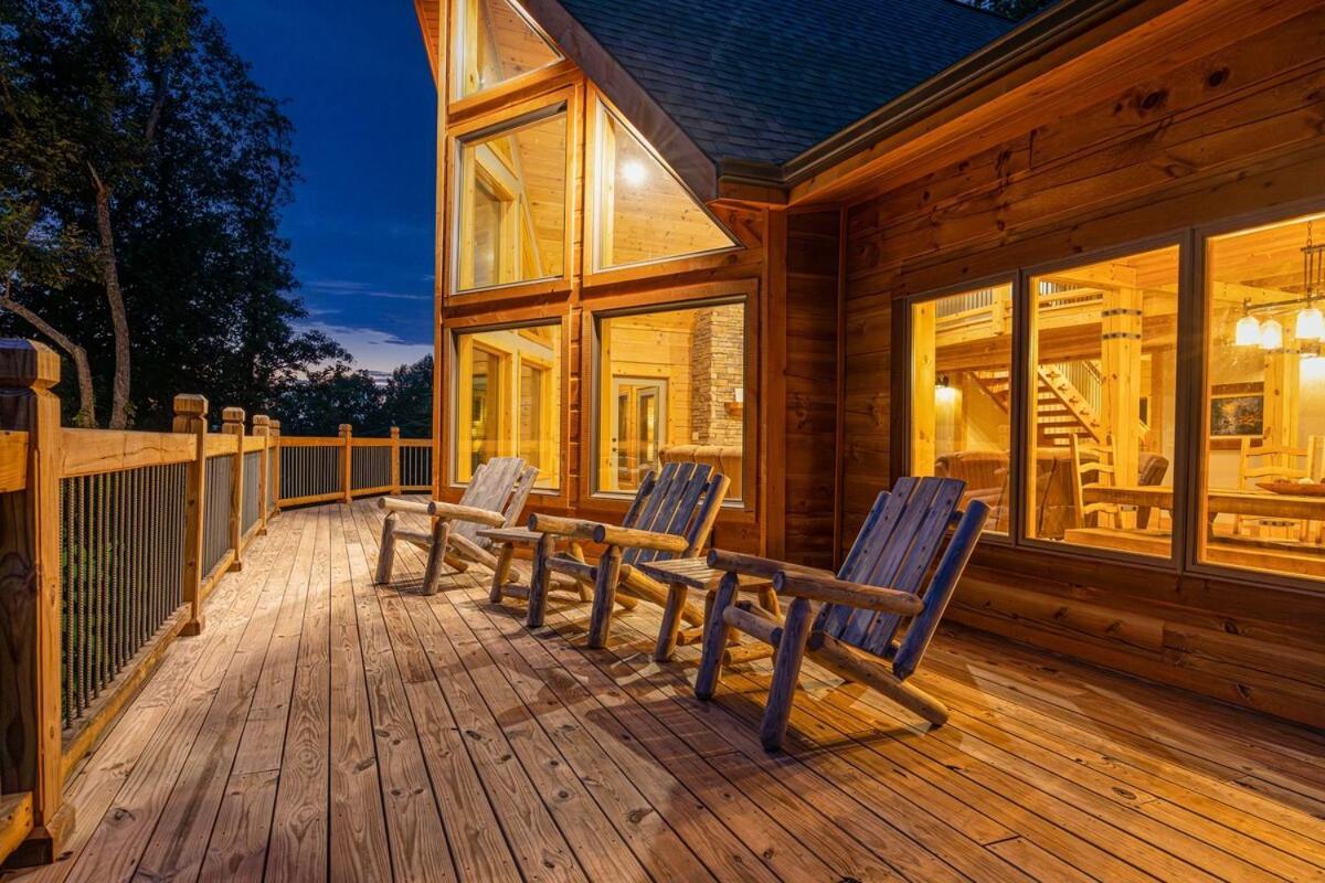 Firefly Cove - Private Theater And Mountain Views! Villa Sevierville Exterior photo